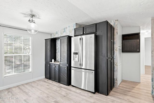 6110 Gordon Road, Wilmington, NC 28411