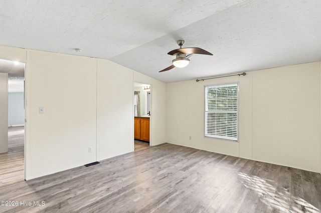 6110 Gordon Road, Wilmington, NC 28411