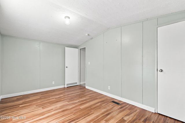 6110 Gordon Road, Wilmington, NC 28411