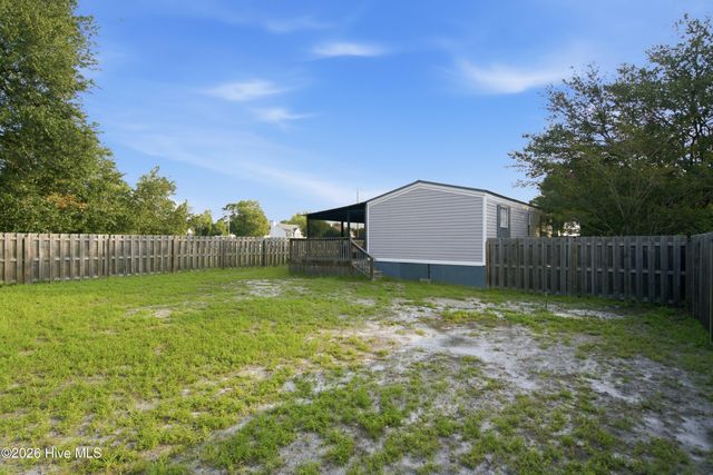6110 Gordon Road, Wilmington, NC 28411