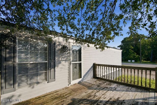 6110 Gordon Road, Wilmington, NC 28411