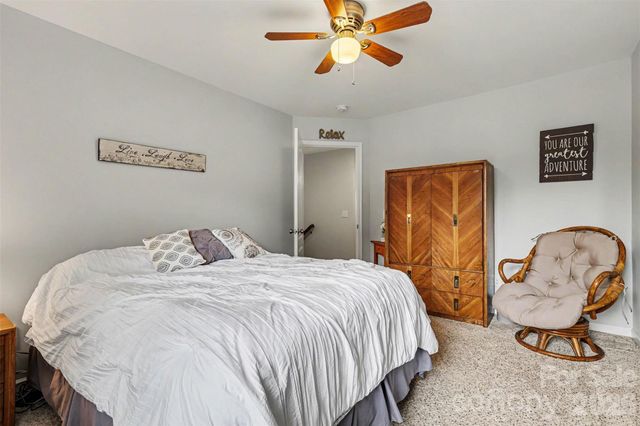 12826 Rusty Blackbird Way, Charlotte, NC 28278