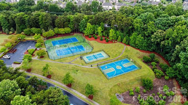 12826 Rusty Blackbird Way, Charlotte, NC 28278