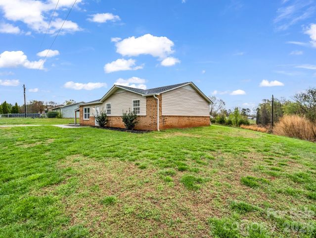 313 Harrill Road, Forest City, NC 28043