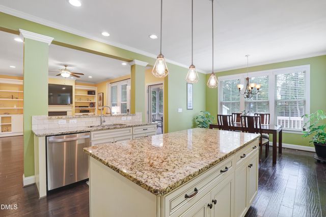 2631 Brighton Bluff Drive, Apex, NC 27539