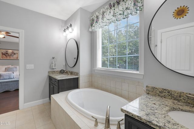 2631 Brighton Bluff Drive, Apex, NC 27539