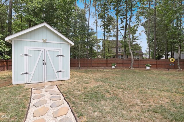 2631 Brighton Bluff Drive, Apex, NC 27539