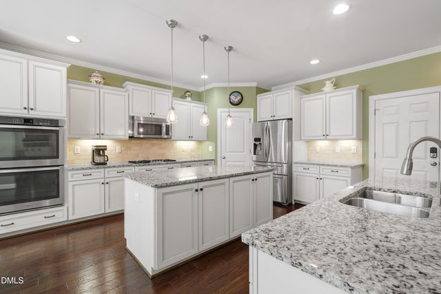 2631 Brighton Bluff Drive, Apex, NC 27539