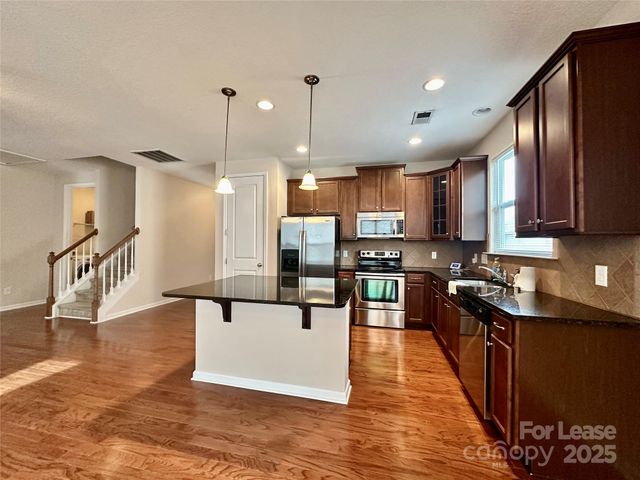 4531 Hubbard Falls Drive, Charlotte, NC 28269