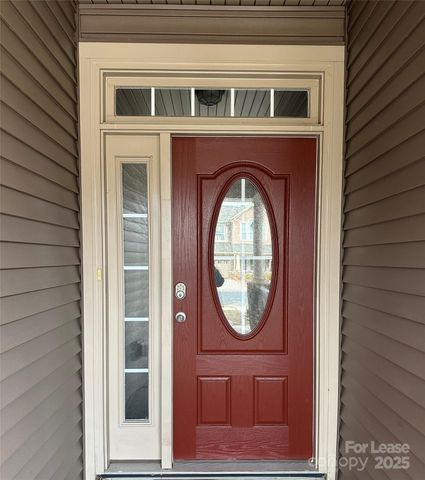 4531 Hubbard Falls Drive, Charlotte, NC 28269