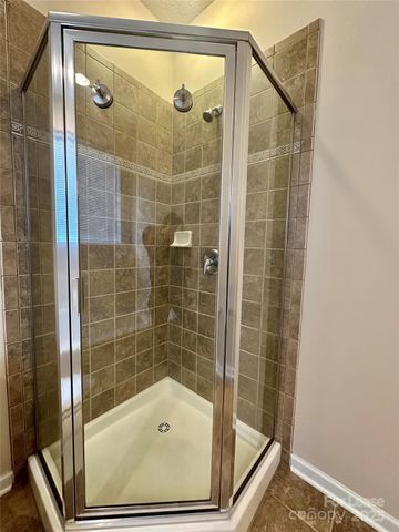 4531 Hubbard Falls Drive, Charlotte, NC 28269