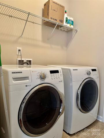 4531 Hubbard Falls Drive, Charlotte, NC 28269