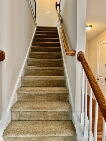 4531 Hubbard Falls Drive, Charlotte, NC 28269