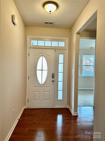 4531 Hubbard Falls Drive, Charlotte, NC 28269