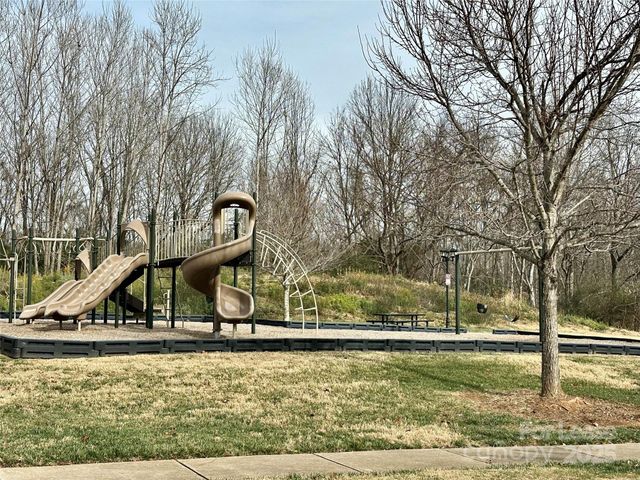 4531 Hubbard Falls Drive, Charlotte, NC 28269