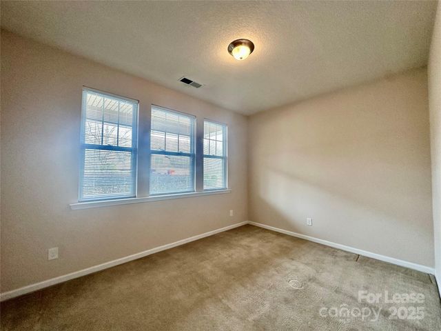 4531 Hubbard Falls Drive, Charlotte, NC 28269