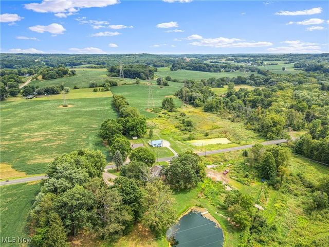 2802 Trump Avenue SE, Canton, OH 44707