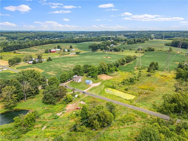 2802 Trump Avenue SE, Canton, OH 44707