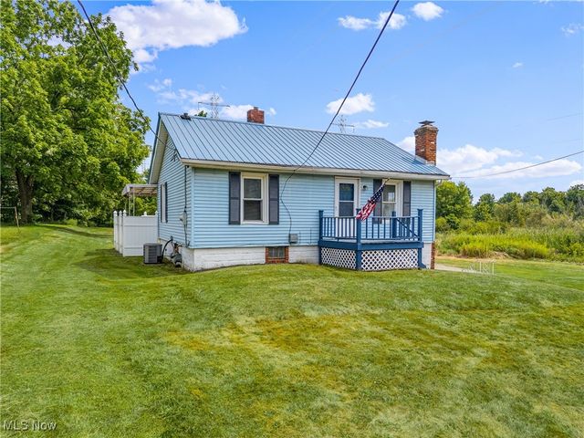 2802 Trump Avenue SE, Canton, OH 44707