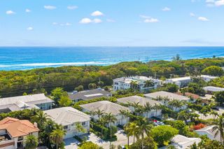 444 NE Wavecrest Way, Boca Raton, FL 33432