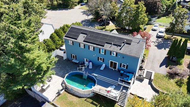 14 Gervais Way, Methuen, MA 01844