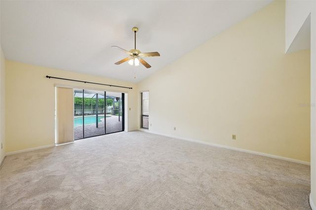 1604 PALACE COURT, Valrico, FL 33594