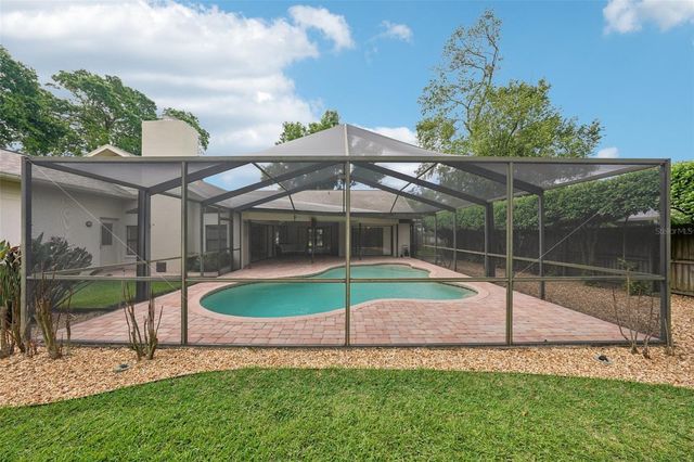 1604 PALACE COURT, Valrico, FL 33594