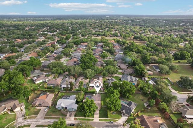 1604 PALACE COURT, Valrico, FL 33594