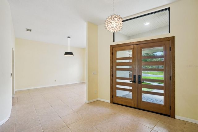 1604 PALACE COURT, Valrico, FL 33594