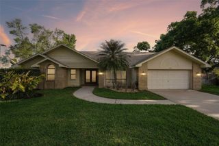 1604 PALACE COURT, Valrico, FL 33594
