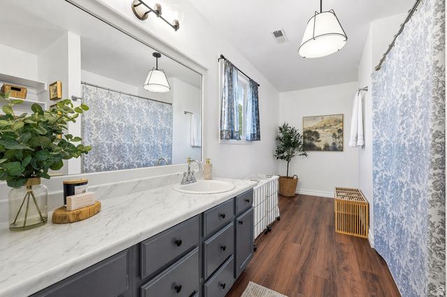 476 S WINDCREST WAY, Kaysville, UT 84037