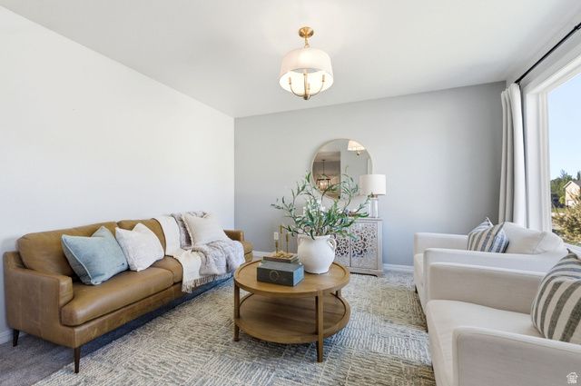 476 S WINDCREST WAY, Kaysville, UT 84037