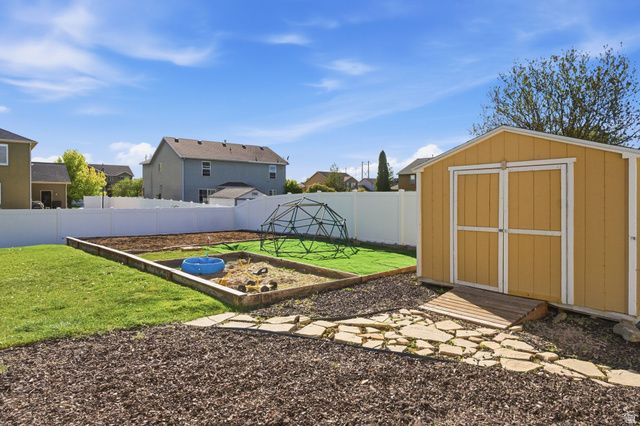 476 S WINDCREST WAY, Kaysville, UT 84037