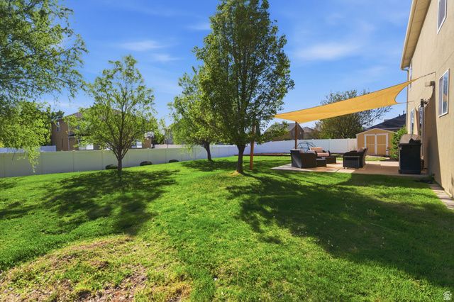 476 S WINDCREST WAY, Kaysville, UT 84037