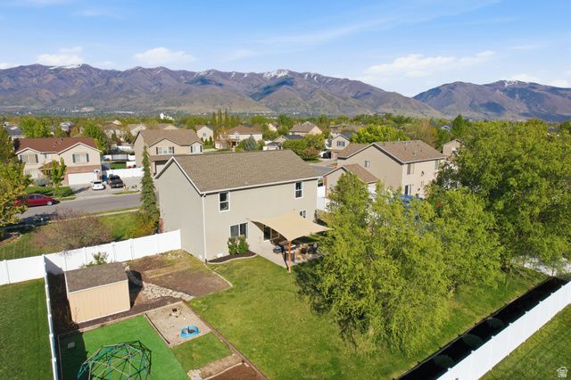476 S WINDCREST WAY, Kaysville, UT 84037