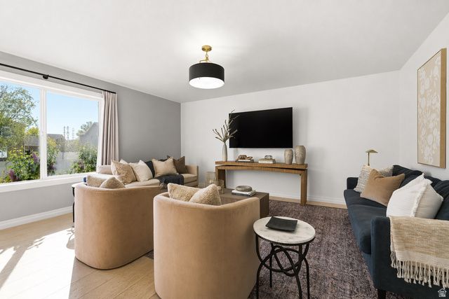 476 S WINDCREST WAY, Kaysville, UT 84037