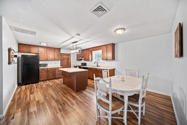 5138 Harlem Road, Galena, OH 43021