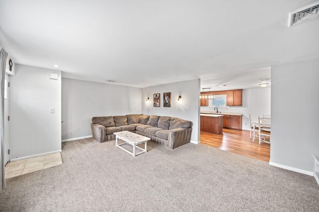 5138 Harlem Road, Galena, OH 43021