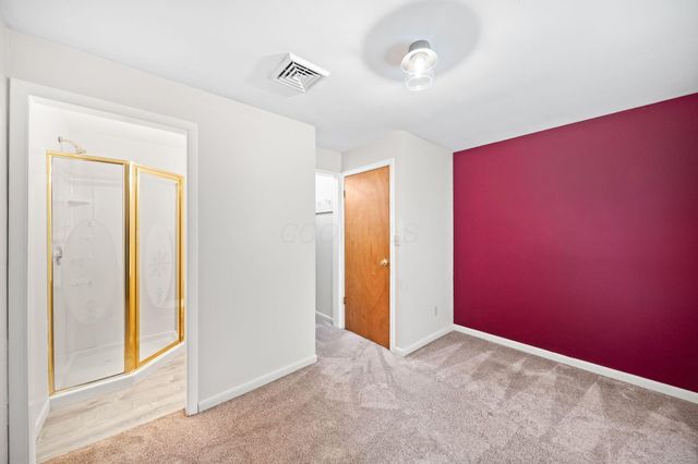 5138 Harlem Road, Galena, OH 43021