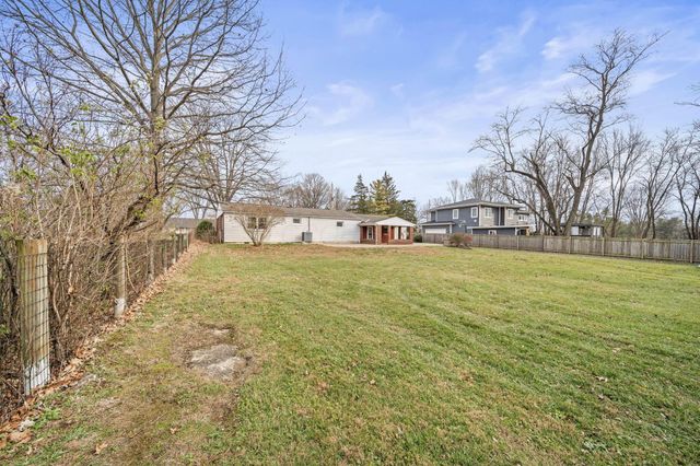 5138 Harlem Road, Galena, OH 43021