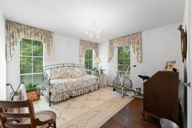 13828 Hillcrest Road, Dallas, TX 75240