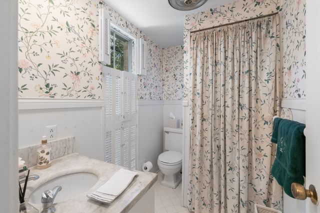 13828 Hillcrest Road, Dallas, TX 75240