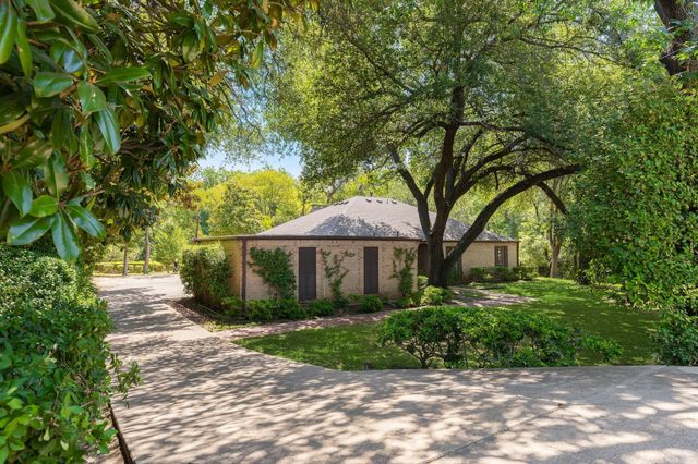13828 Hillcrest Road, Dallas, TX 75240