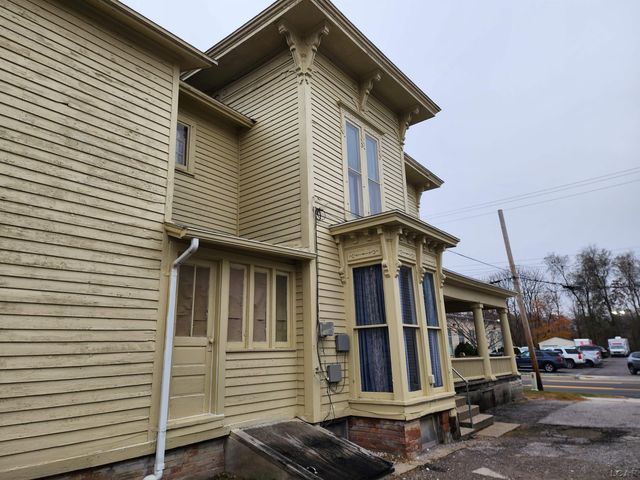 228 W Church Street, Adrian, MI 49221