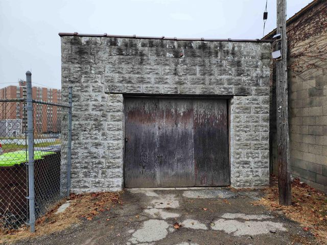 228 W Church Street, Adrian, MI 49221