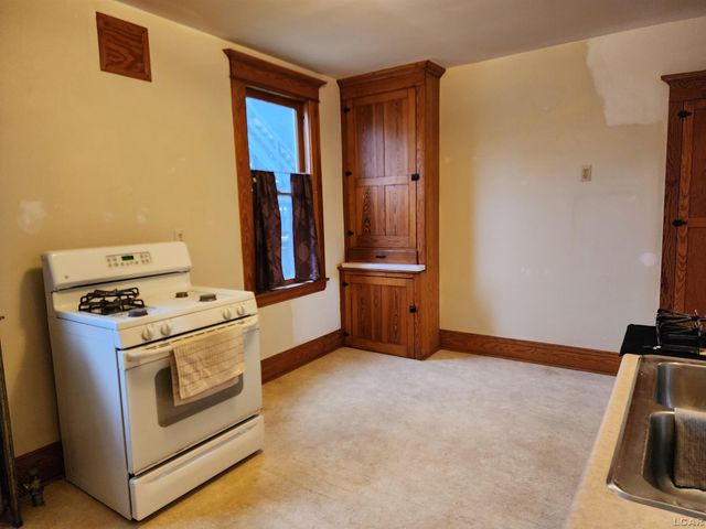 228 W Church Street, Adrian, MI 49221