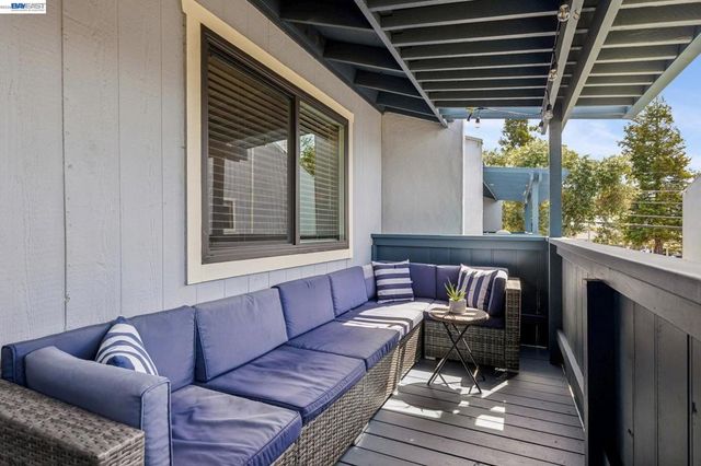 2327 Fairway Drive, San Leandro, CA 94577