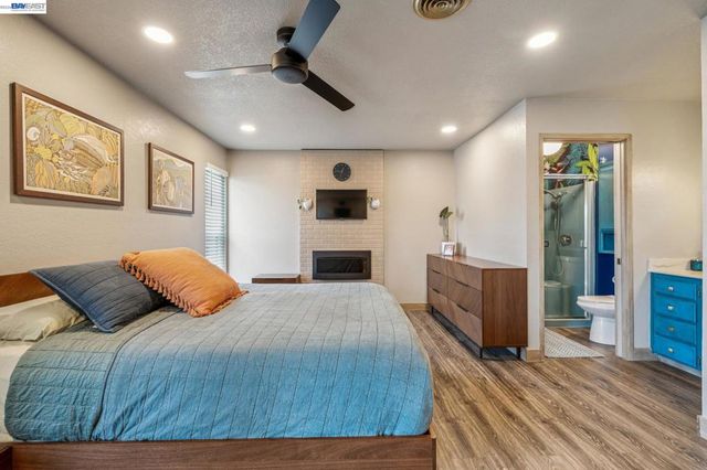 2327 Fairway Drive, San Leandro, CA 94577