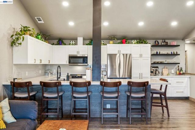 2327 Fairway Drive, San Leandro, CA 94577