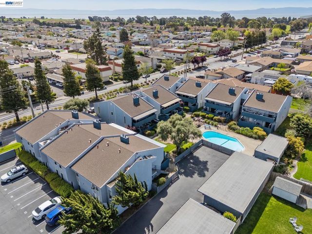 2327 Fairway Drive, San Leandro, CA 94577